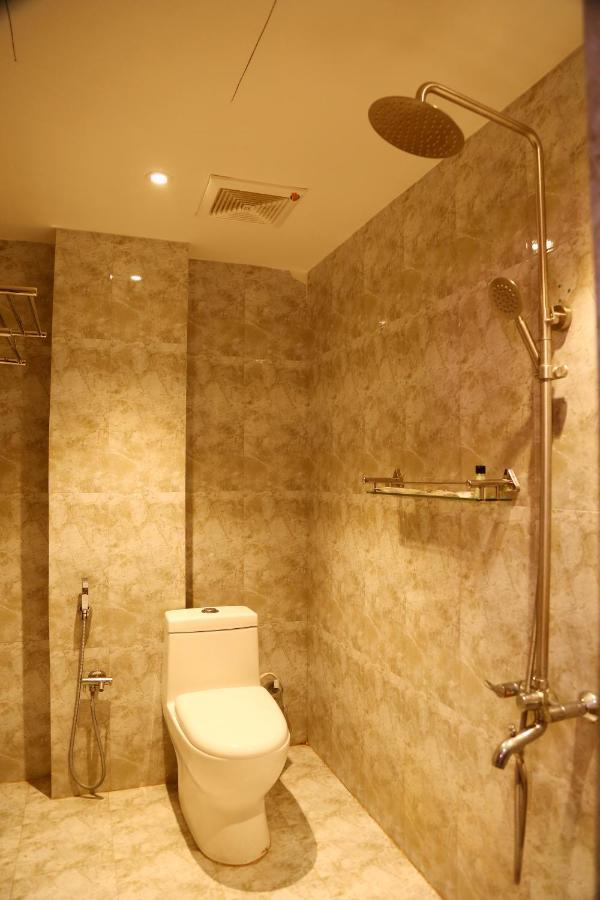 Nitheesh Residency Hotel Канчипурам Екстериор снимка